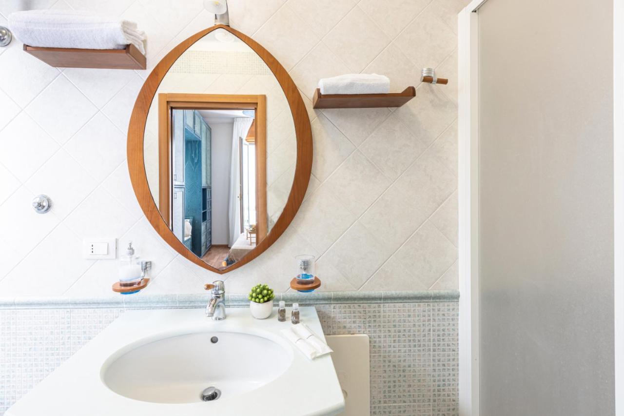 Sorrentovibes - Spacious 3 Bedrooms Apartment In Sorrento Oldtown Exterior foto